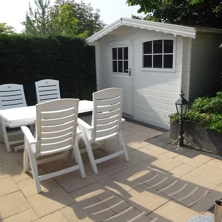 Holiday home Westkueste Noordwijk