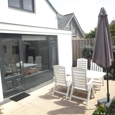 Holiday home Westkueste Noordwijk